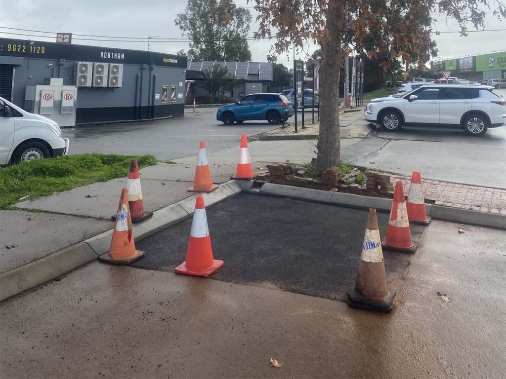 Snorting Asphalt Asphalt Patch Repairs - Northam | Potholes Perth
